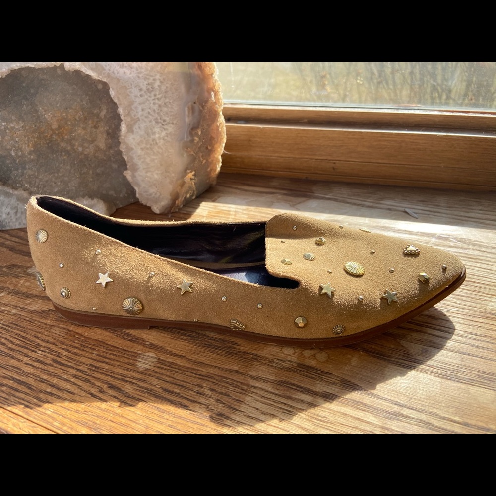 BCBGeneration Brown Suede Flats/Loafers w/Gold